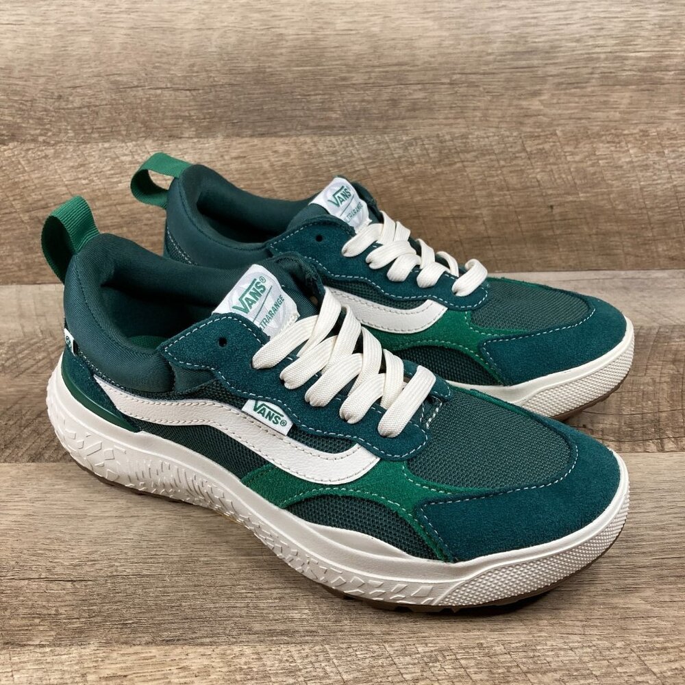 VANS UltraRange NEO VR3 Green Athletic Shoes Sneakers Mens 8 Women 9.5 NEW